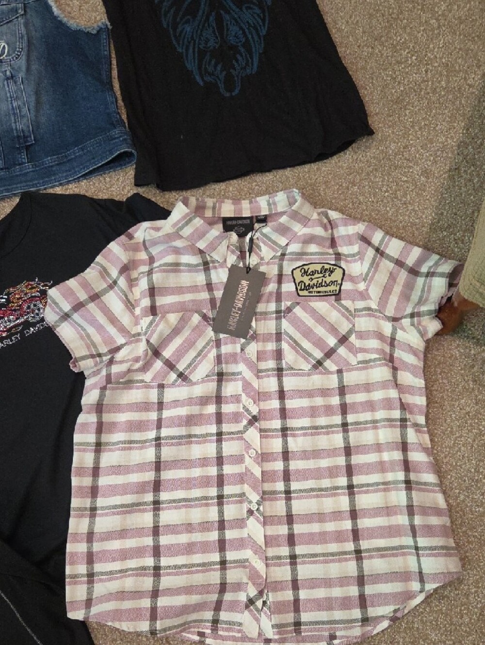 Harley-Davidson Black Graphic Tee and Mixed Tops Assortment - Picture 4 of 12